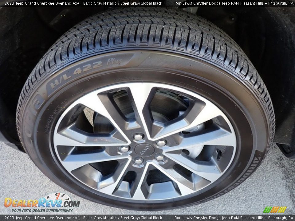 2023 Jeep Grand Cherokee Overland 4x4 Baltic Gray Metallic / Steel Gray/Global Black Photo #10
