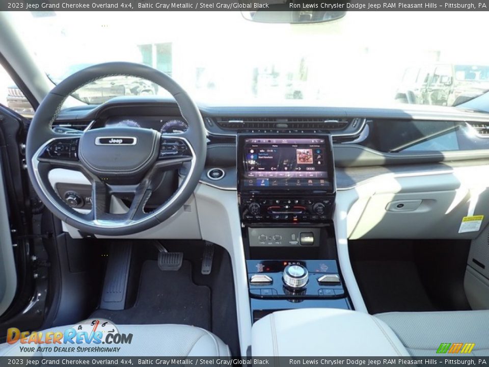 2023 Jeep Grand Cherokee Overland 4x4 Baltic Gray Metallic / Steel Gray/Global Black Photo #13