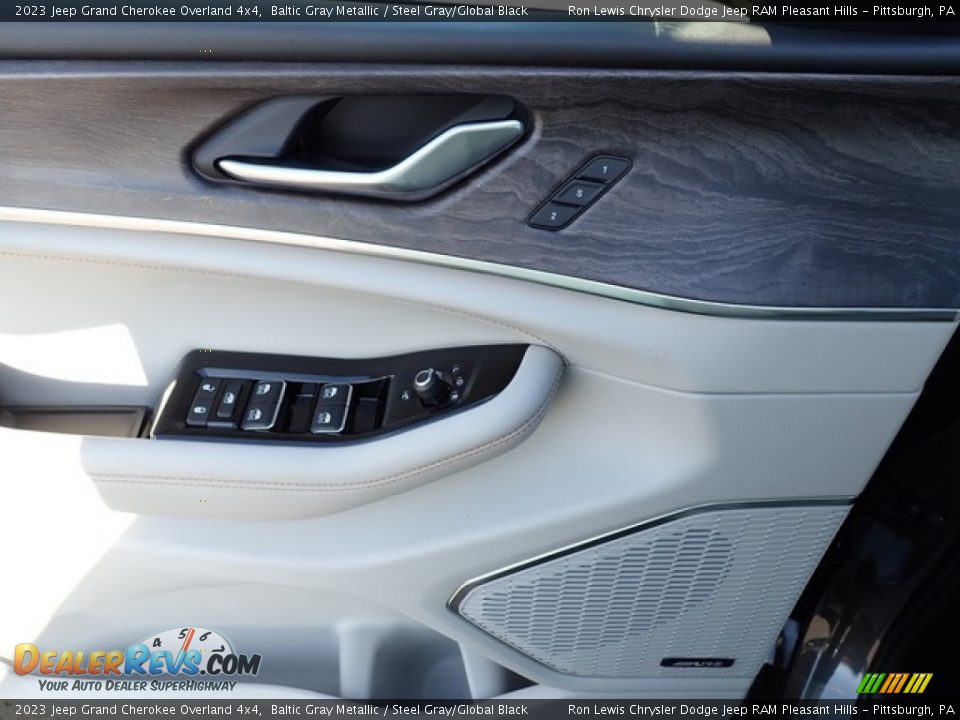 2023 Jeep Grand Cherokee Overland 4x4 Baltic Gray Metallic / Steel Gray/Global Black Photo #14