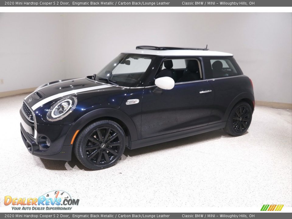 Front 3/4 View of 2020 Mini Hardtop Cooper S 2 Door Photo #3