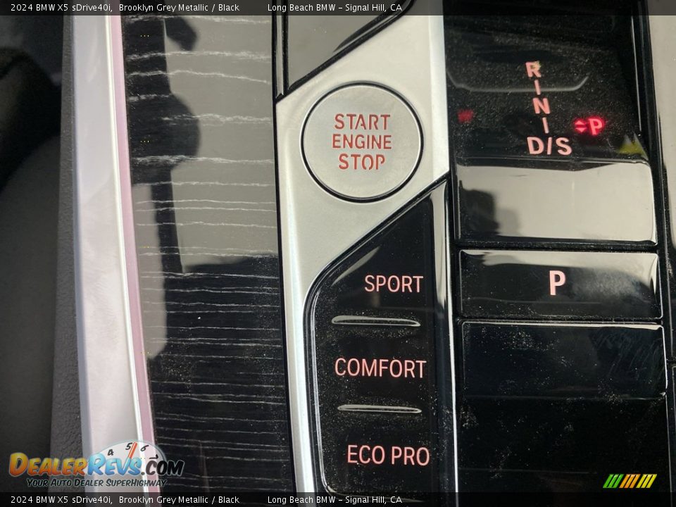 Controls of 2024 BMW X5 sDrive40i Photo #23