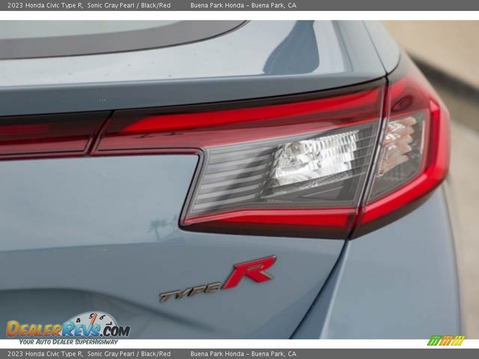 2023 Honda Civic Type R Logo Photo #9