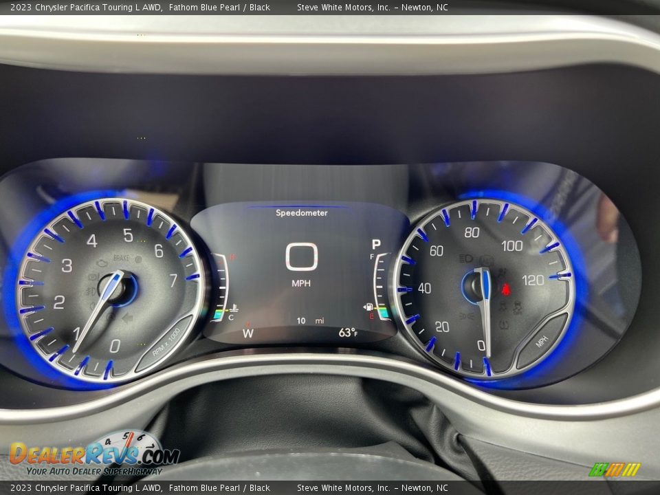 2023 Chrysler Pacifica Touring L AWD Gauges Photo #20