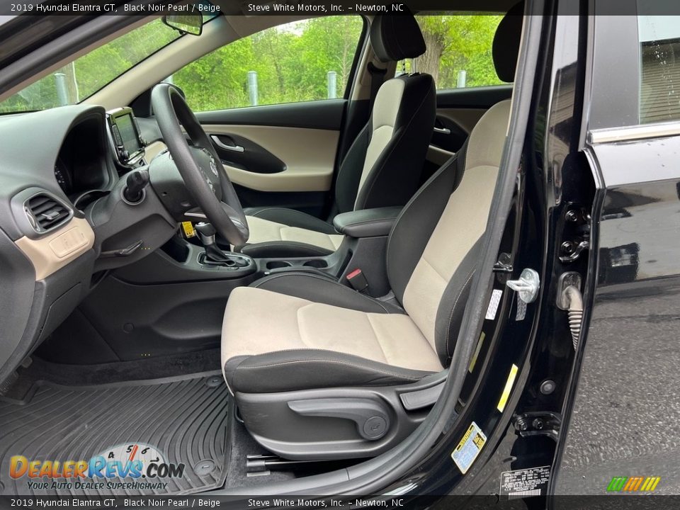 2019 Hyundai Elantra GT Black Noir Pearl / Beige Photo #10