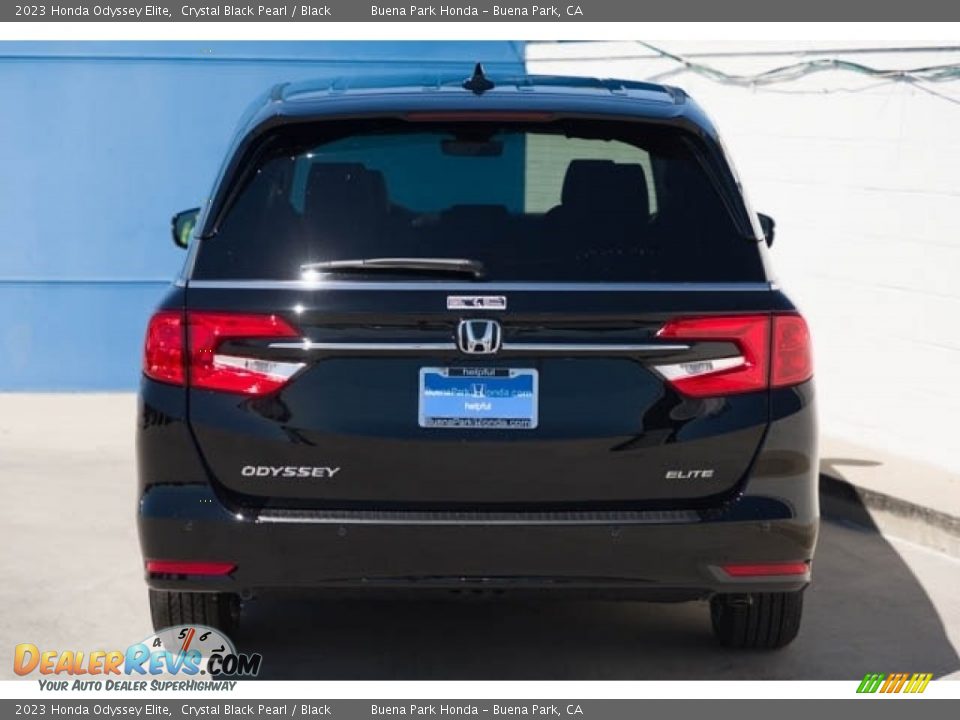 2023 Honda Odyssey Elite Crystal Black Pearl / Black Photo #5