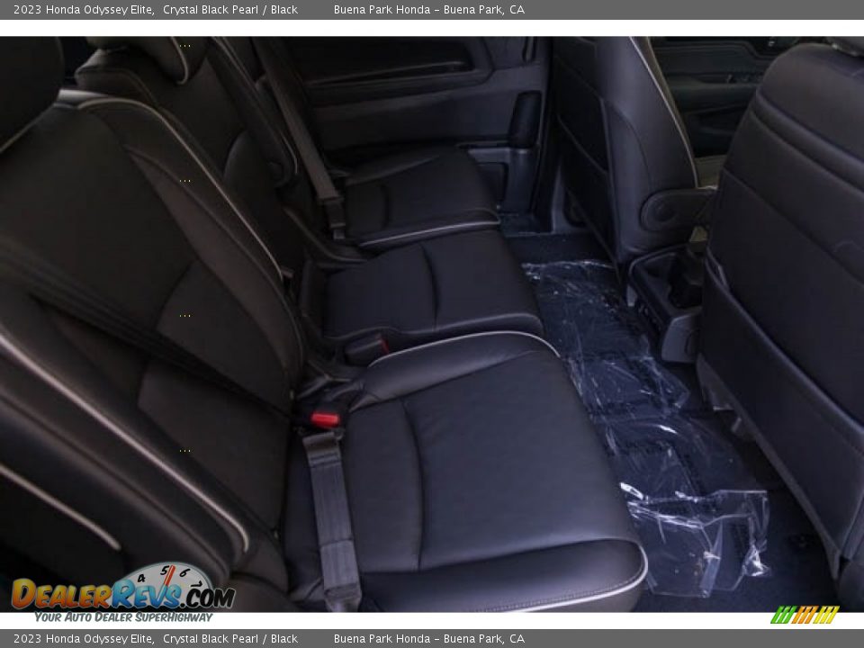 2023 Honda Odyssey Elite Crystal Black Pearl / Black Photo #32