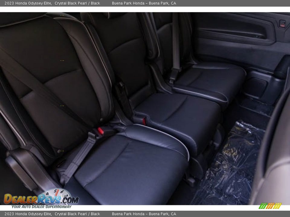 2023 Honda Odyssey Elite Crystal Black Pearl / Black Photo #33
