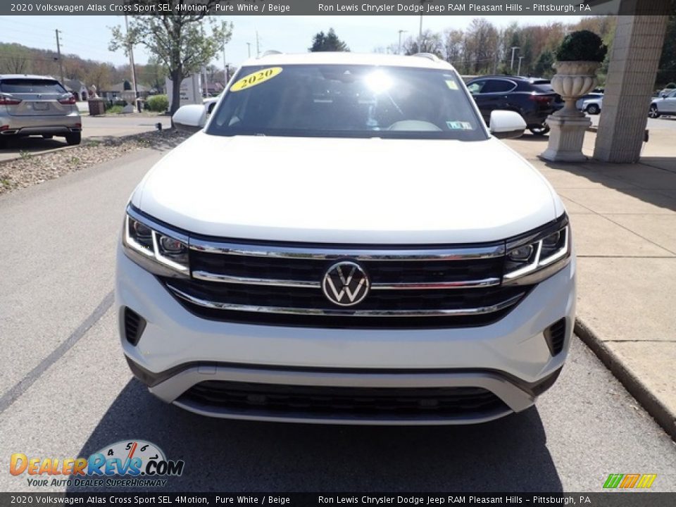 2020 Volkswagen Atlas Cross Sport SEL 4Motion Pure White / Beige Photo #3