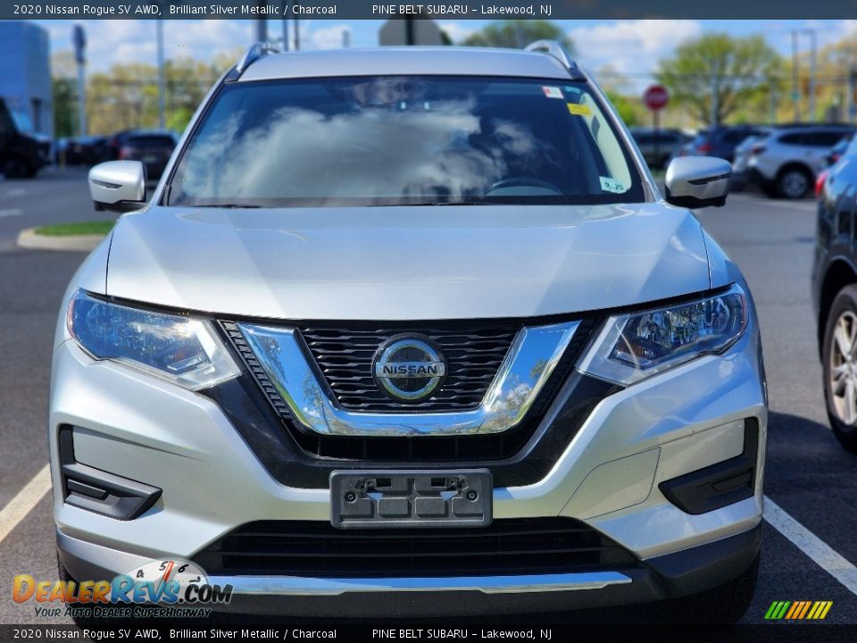 2020 Nissan Rogue SV AWD Brilliant Silver Metallic / Charcoal Photo #2