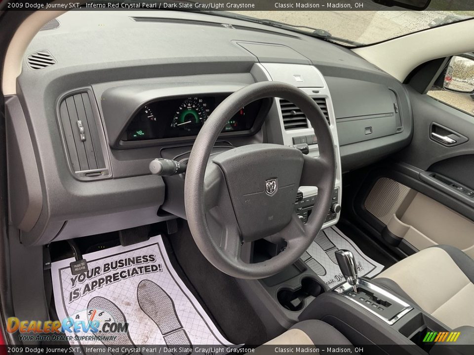 2009 Dodge Journey SXT Inferno Red Crystal Pearl / Dark Slate Gray/Light Graystone Photo #4