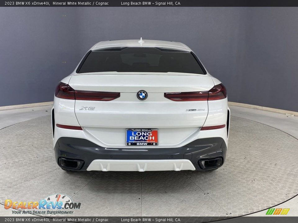 2023 BMW X6 xDrive40i Mineral White Metallic / Cognac Photo #4