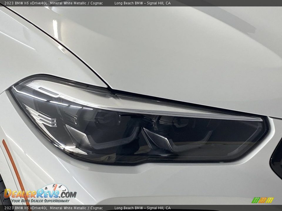 2023 BMW X6 xDrive40i Mineral White Metallic / Cognac Photo #6
