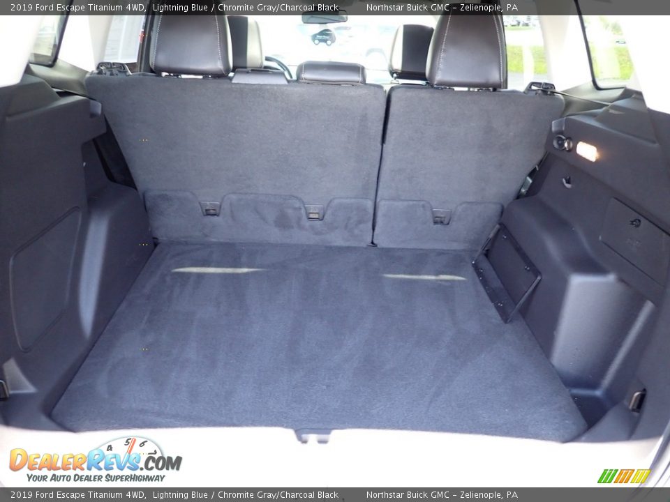 2019 Ford Escape Titanium 4WD Lightning Blue / Chromite Gray/Charcoal Black Photo #17