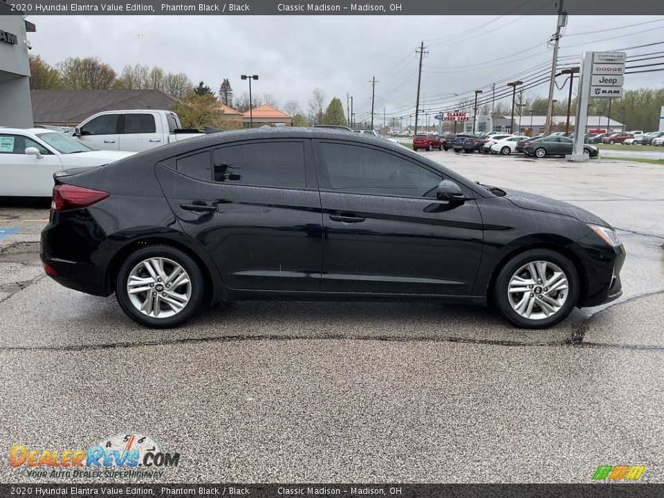 2020 Hyundai Elantra Value Edition Phantom Black / Black Photo #11