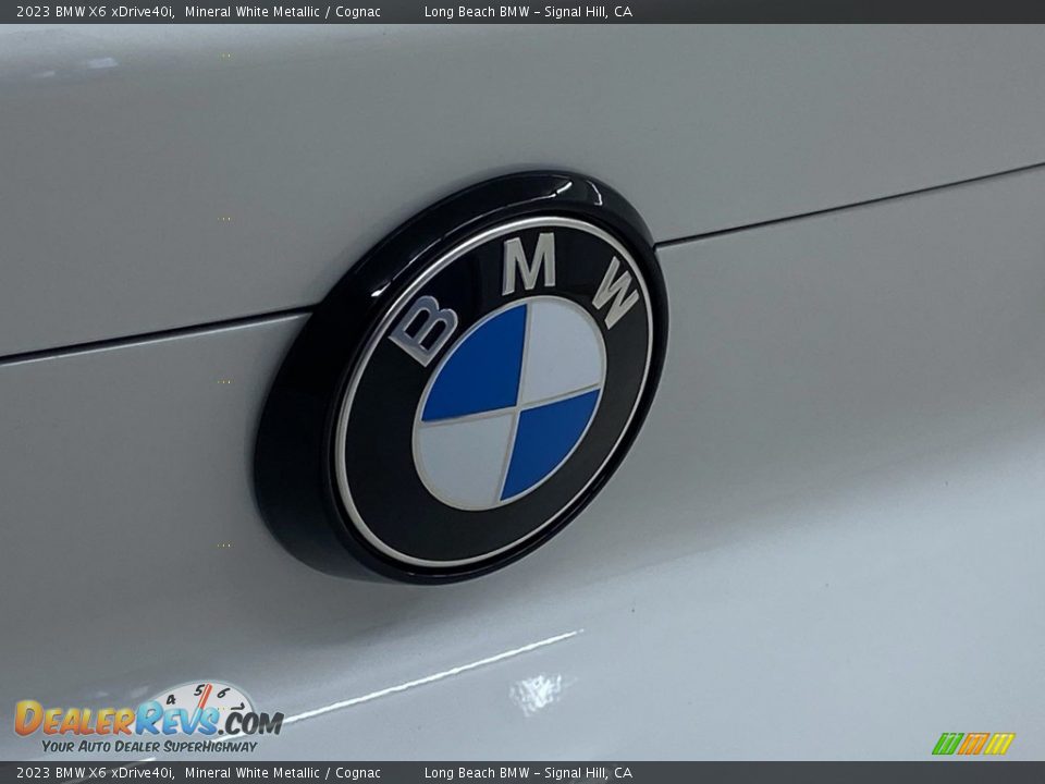 2023 BMW X6 xDrive40i Mineral White Metallic / Cognac Photo #9