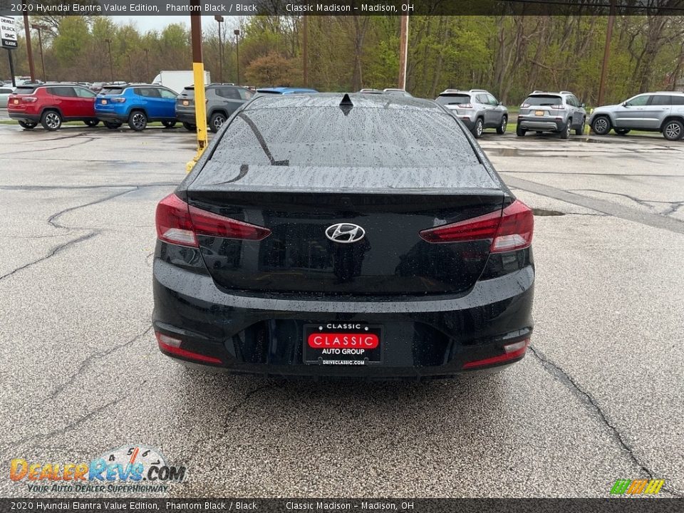 2020 Hyundai Elantra Value Edition Phantom Black / Black Photo #12