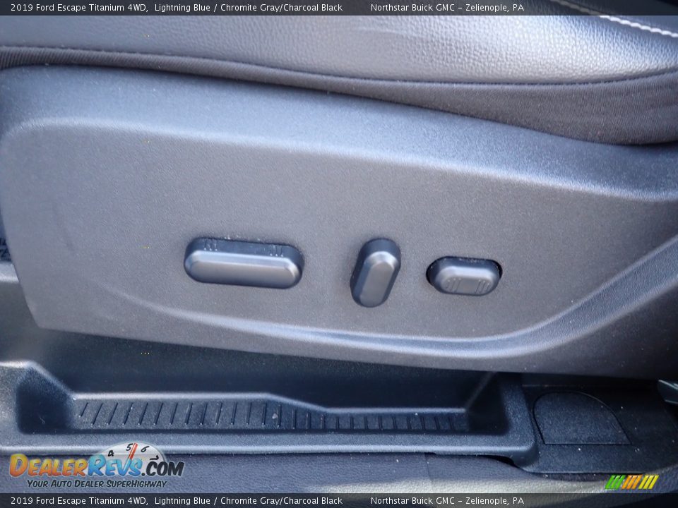 2019 Ford Escape Titanium 4WD Lightning Blue / Chromite Gray/Charcoal Black Photo #21