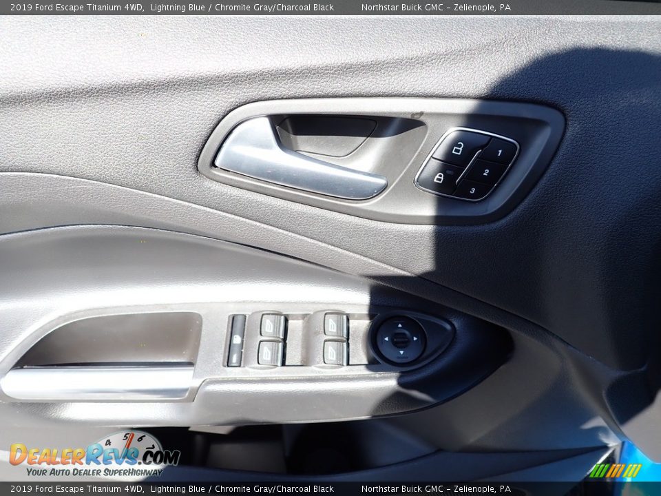 2019 Ford Escape Titanium 4WD Lightning Blue / Chromite Gray/Charcoal Black Photo #22