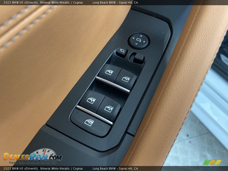 Controls of 2023 BMW X6 xDrive40i Photo #13