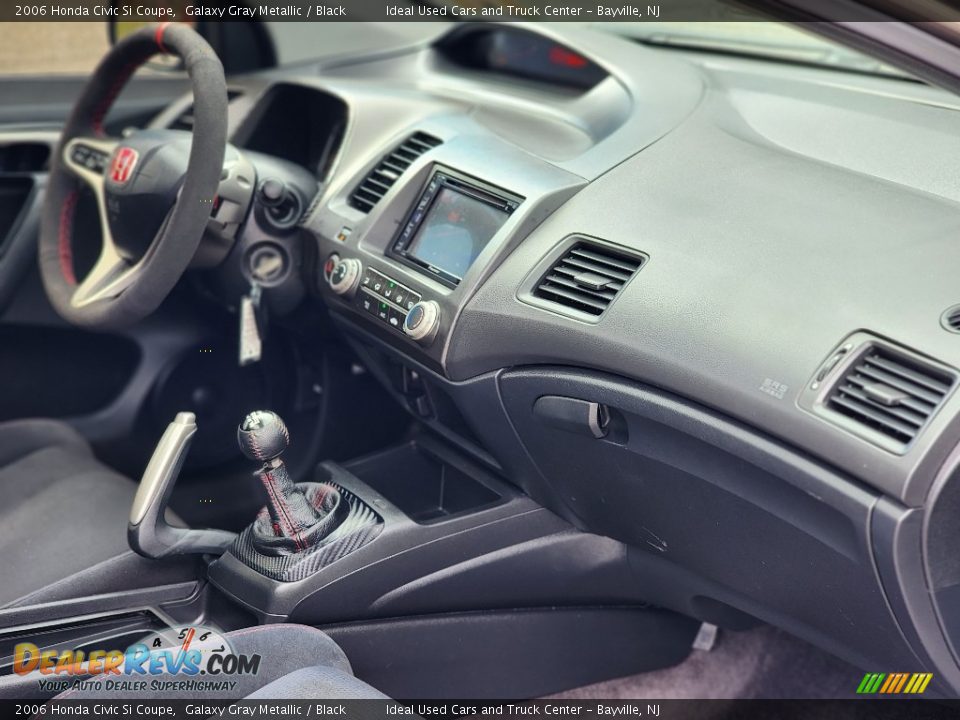 2006 Honda Civic Si Coupe Galaxy Gray Metallic / Black Photo #11