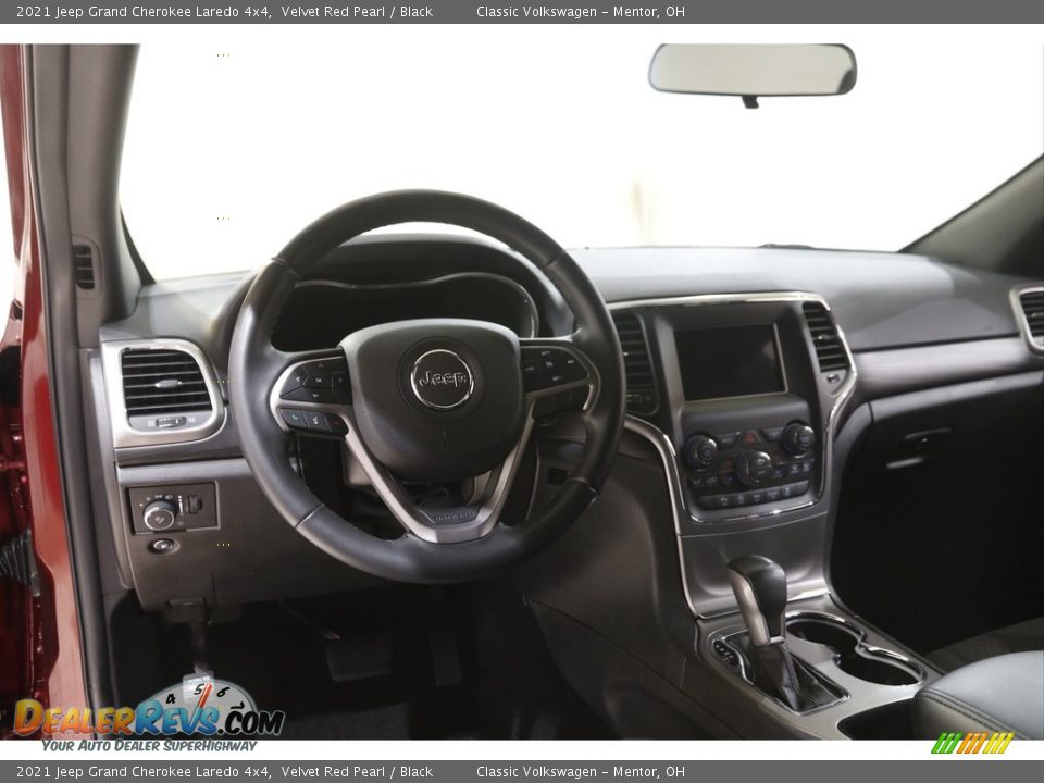 2021 Jeep Grand Cherokee Laredo 4x4 Velvet Red Pearl / Black Photo #6