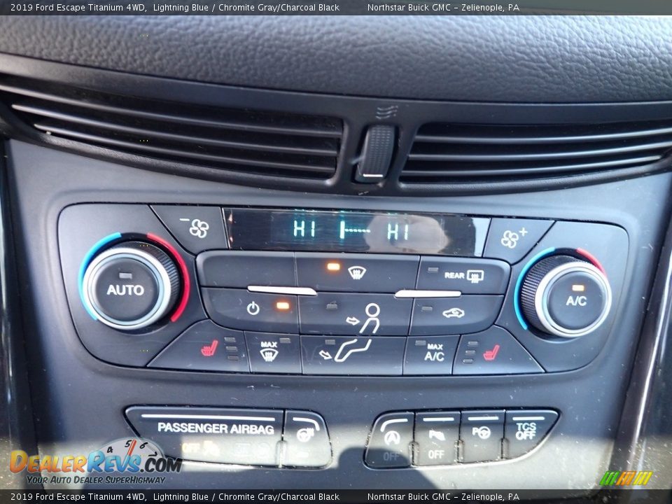 2019 Ford Escape Titanium 4WD Lightning Blue / Chromite Gray/Charcoal Black Photo #28