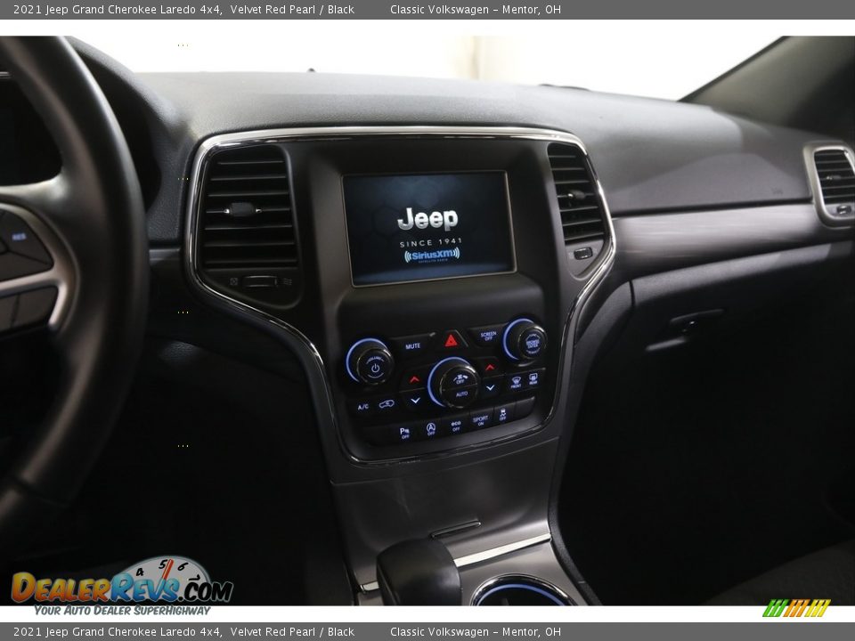2021 Jeep Grand Cherokee Laredo 4x4 Velvet Red Pearl / Black Photo #9