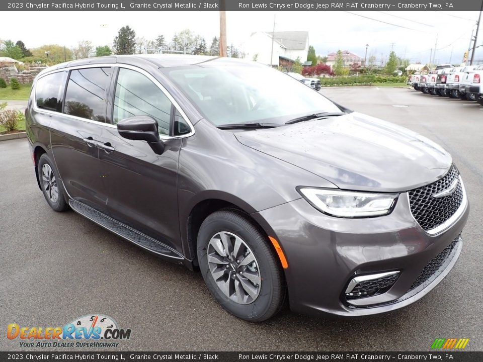 2023 Chrysler Pacifica Hybrid Touring L Granite Crystal Metallic / Black Photo #7