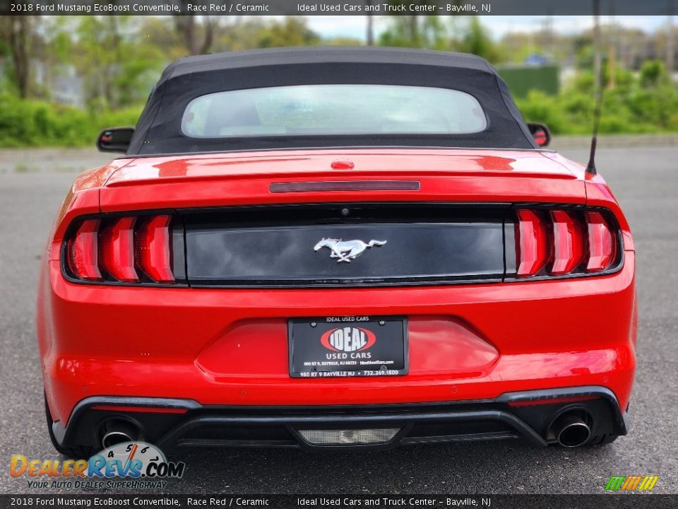 2018 Ford Mustang EcoBoost Convertible Race Red / Ceramic Photo #10