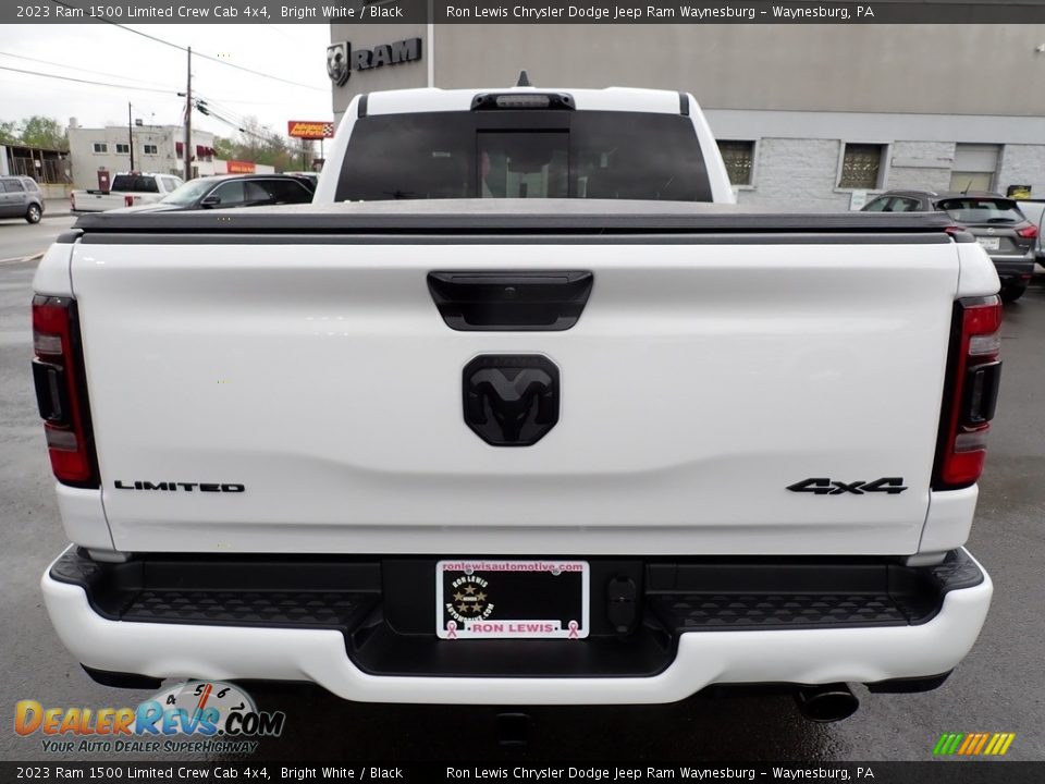 2023 Ram 1500 Limited Crew Cab 4x4 Bright White / Black Photo #4