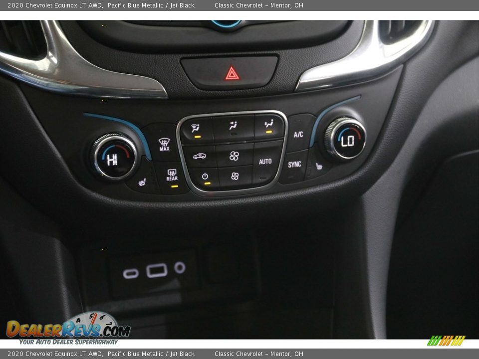 2020 Chevrolet Equinox LT AWD Pacific Blue Metallic / Jet Black Photo #13