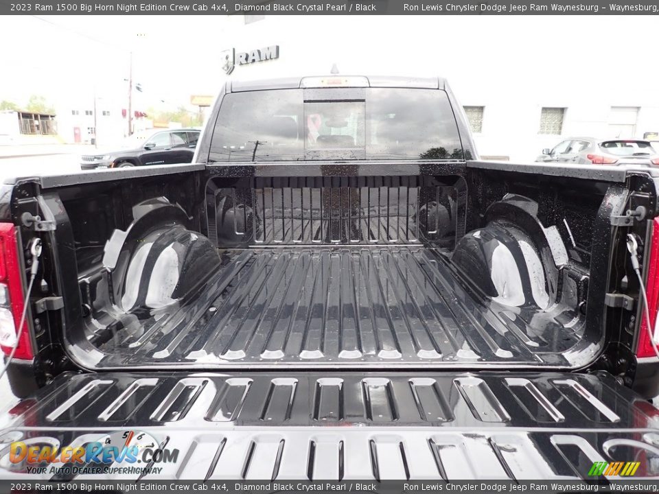 2023 Ram 1500 Big Horn Night Edition Crew Cab 4x4 Diamond Black Crystal Pearl / Black Photo #5