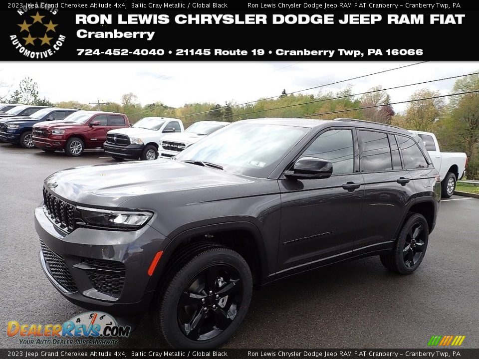 2023 Jeep Grand Cherokee Altitude 4x4 Baltic Gray Metallic / Global Black Photo #1