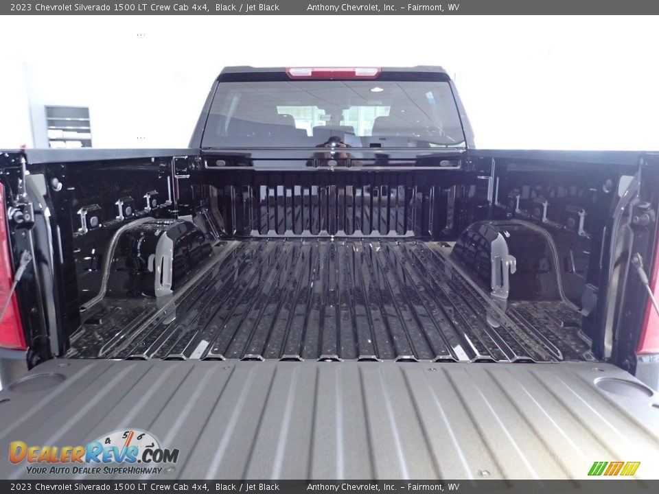 2023 Chevrolet Silverado 1500 LT Crew Cab 4x4 Black / Jet Black Photo #4