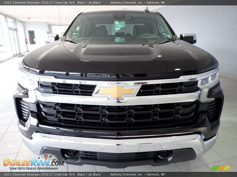 2023 Chevrolet Silverado 1500 LT Crew Cab 4x4 Black / Jet Black Photo #7