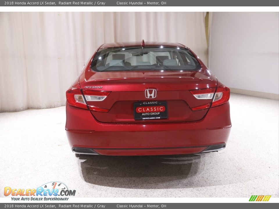 2018 Honda Accord LX Sedan Radiant Red Metallic / Gray Photo #18