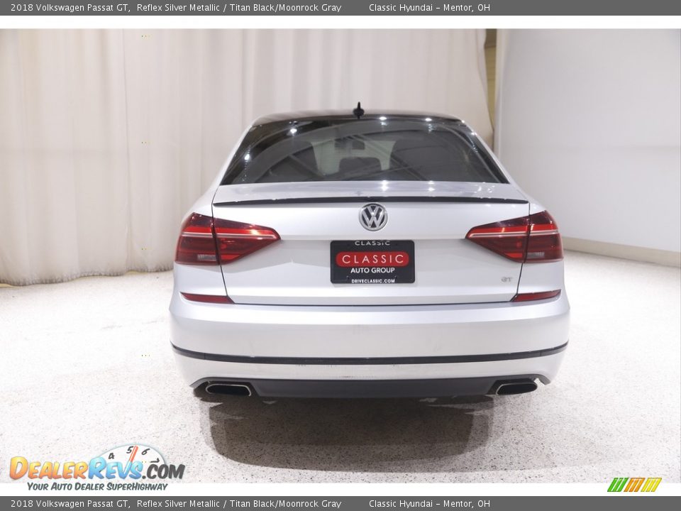 2018 Volkswagen Passat GT Reflex Silver Metallic / Titan Black/Moonrock Gray Photo #16