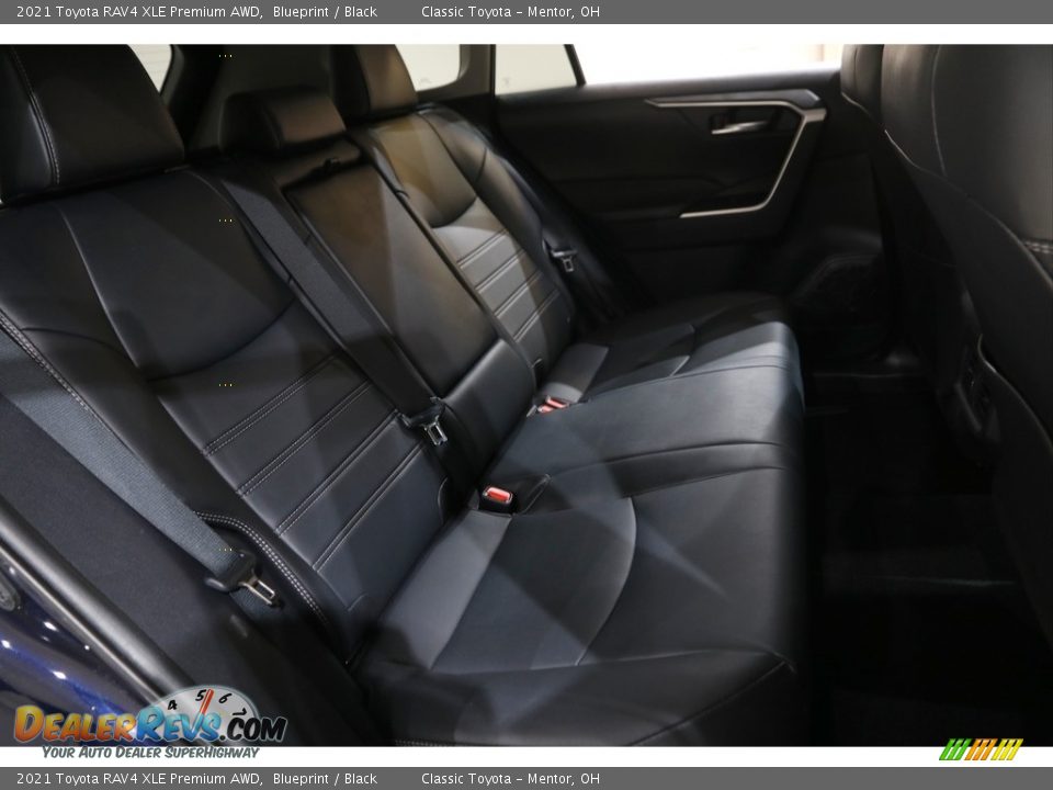 2021 Toyota RAV4 XLE Premium AWD Blueprint / Black Photo #15