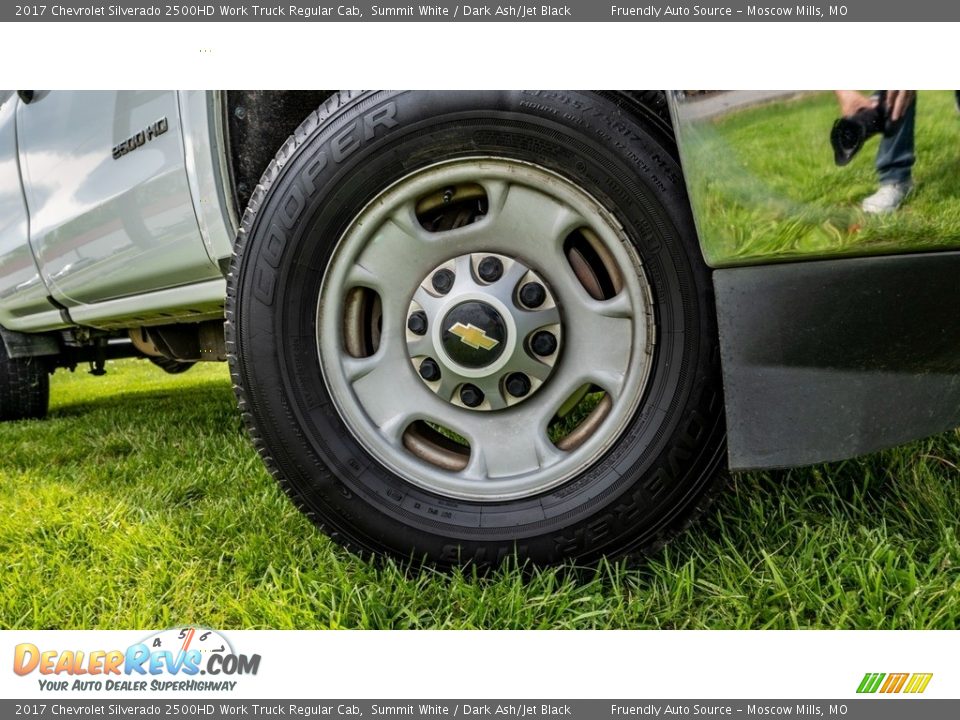 2017 Chevrolet Silverado 2500HD Work Truck Regular Cab Summit White / Dark Ash/Jet Black Photo #2