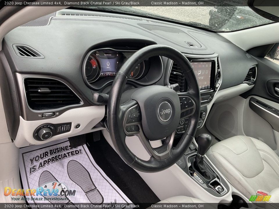 2020 Jeep Cherokee Limited 4x4 Diamond Black Crystal Pearl / Ski Gray/Black Photo #4