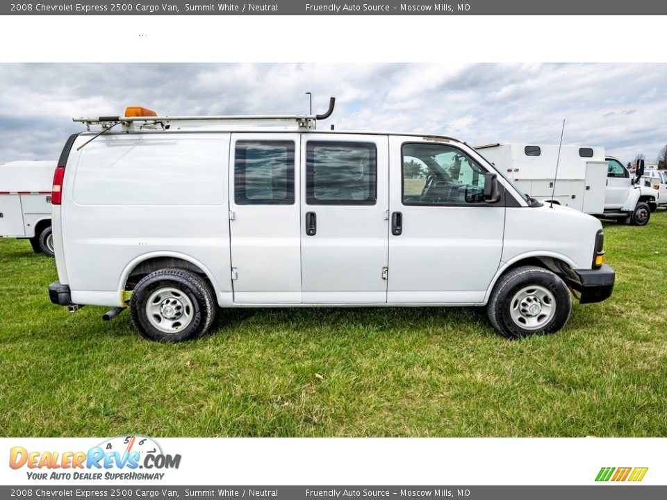 2008 Chevrolet Express 2500 Cargo Van Summit White / Neutral Photo #2