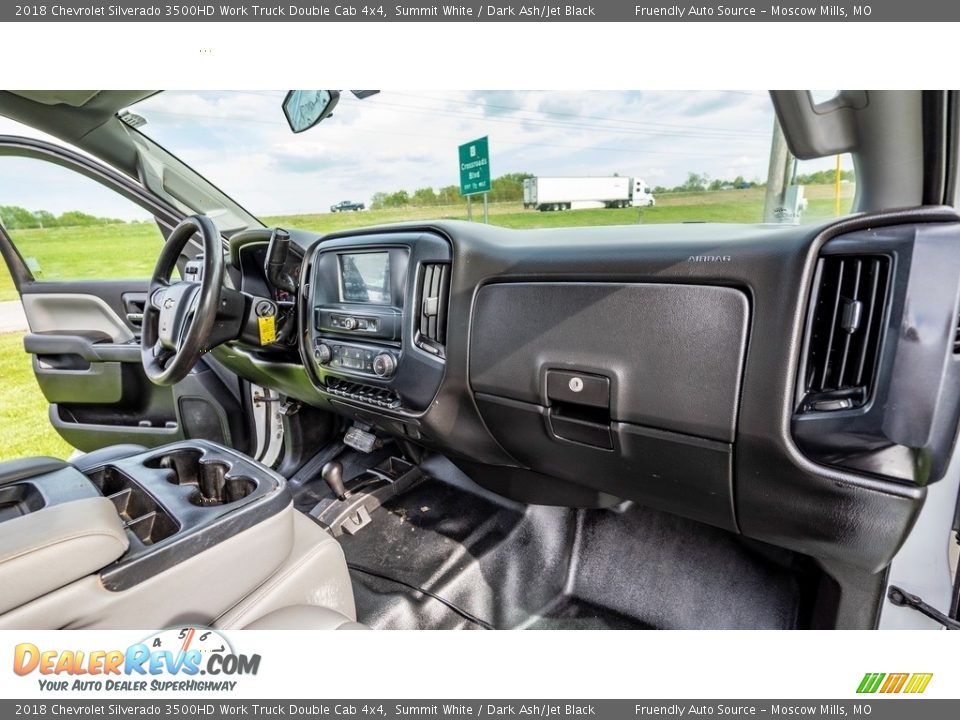 2018 Chevrolet Silverado 3500HD Work Truck Double Cab 4x4 Summit White / Dark Ash/Jet Black Photo #23