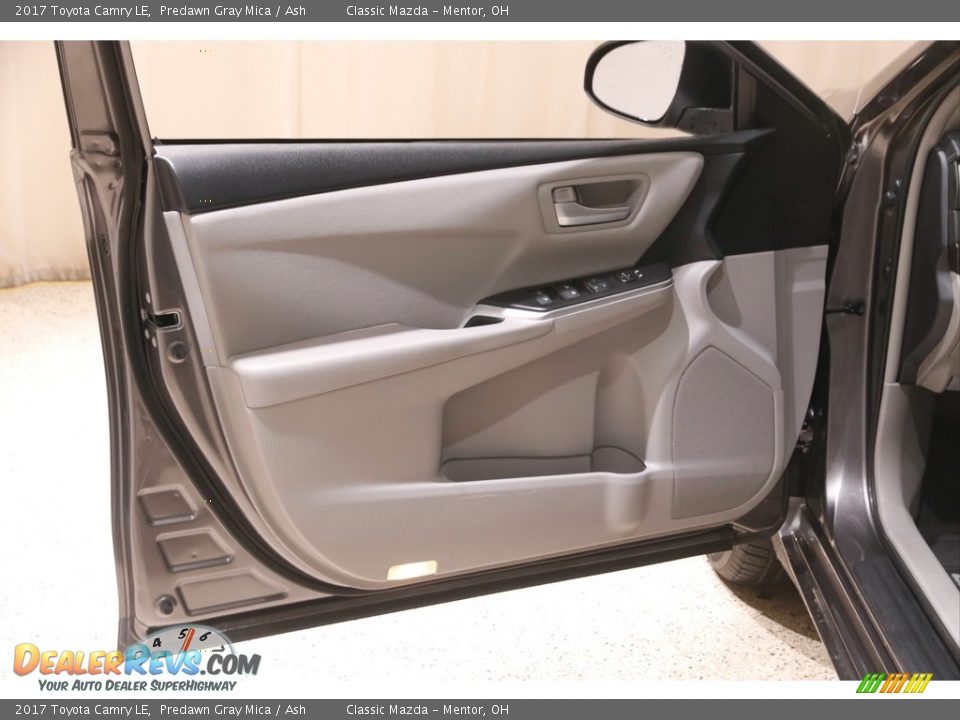 2017 Toyota Camry LE Predawn Gray Mica / Ash Photo #4