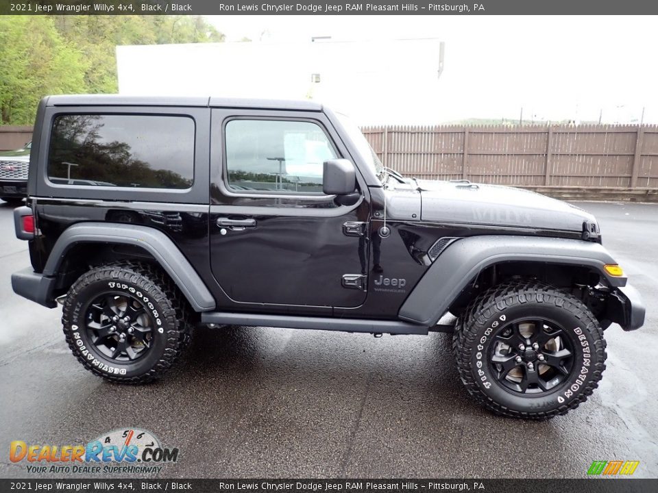 Black 2021 Jeep Wrangler Willys 4x4 Photo #7