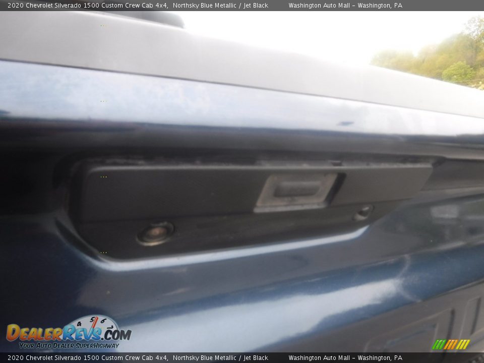 2020 Chevrolet Silverado 1500 Custom Crew Cab 4x4 Northsky Blue Metallic / Jet Black Photo #13