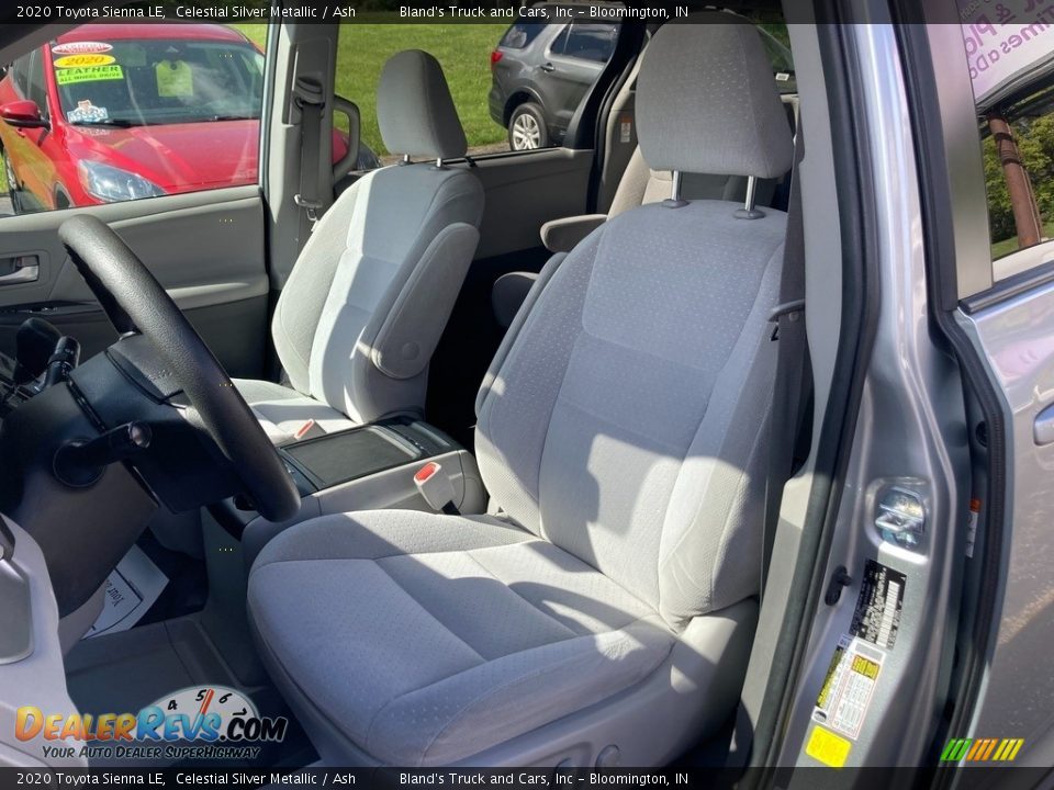 2020 Toyota Sienna LE Celestial Silver Metallic / Ash Photo #12