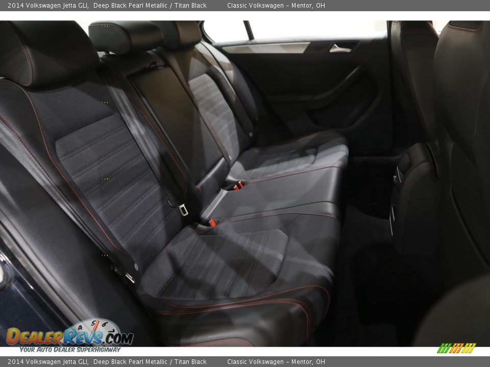 Rear Seat of 2014 Volkswagen Jetta GLI Photo #14
