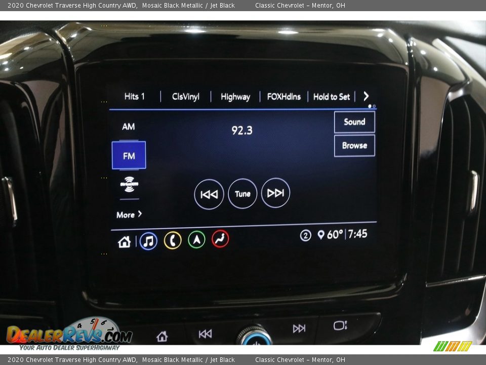 Controls of 2020 Chevrolet Traverse High Country AWD Photo #10