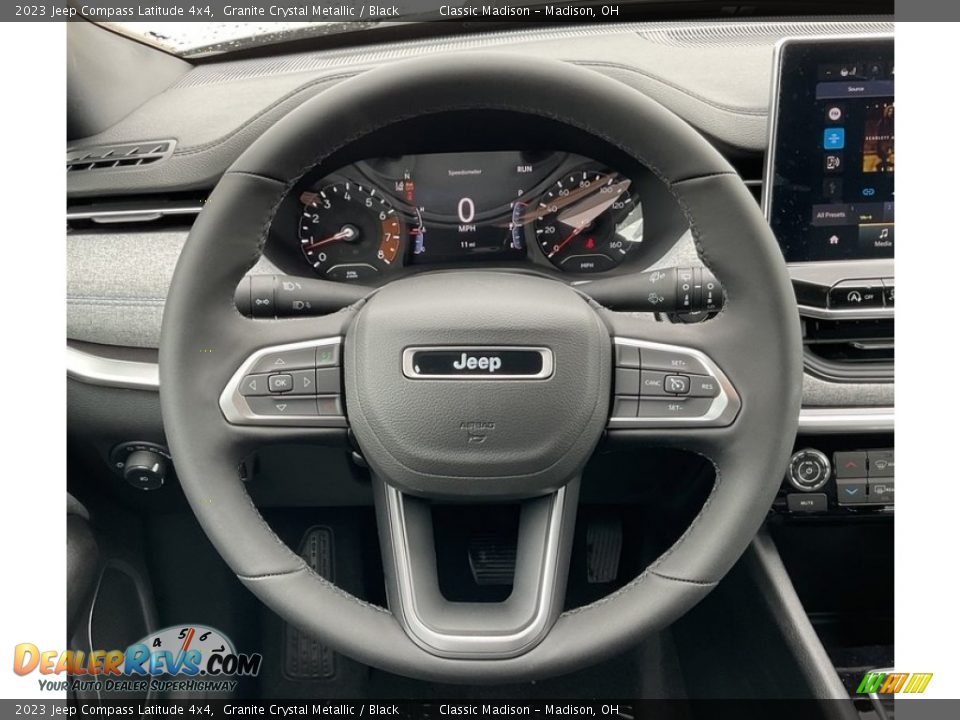 2023 Jeep Compass Latitude 4x4 Granite Crystal Metallic / Black Photo #5