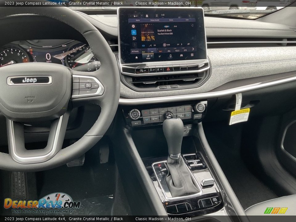 2023 Jeep Compass Latitude 4x4 Granite Crystal Metallic / Black Photo #6